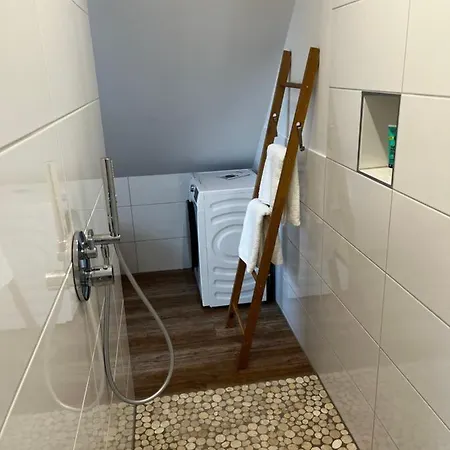 Muggelhuus Loft Mit Elbdeichblick Im Alten Land Und Mit Wallbox アパート Twielenfleth