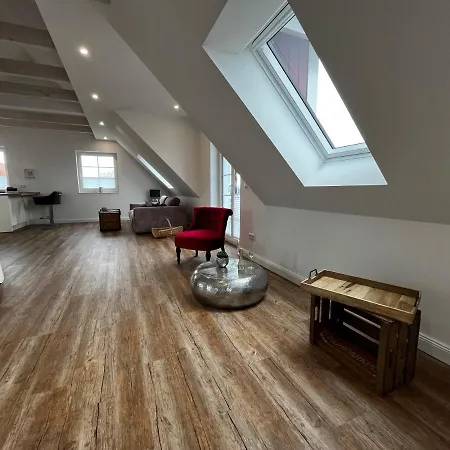 アパート Muggelhuus Loft Mit Elbdeichblick Im Alten Land Und Mit Wallbox *